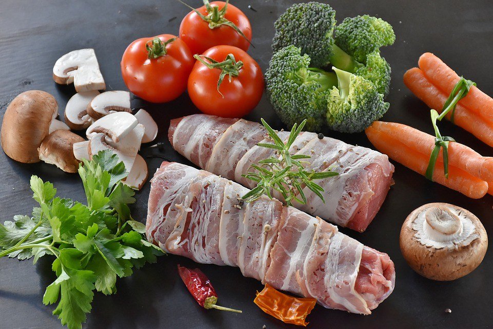 neci2020's tweet photo. List of Healthy Foods https://t.co/AWbBONzn80 https://t.co/P9R37sQzr3
