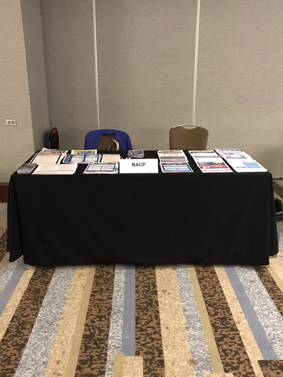 ChicagoBACP's tweet photo. This morning we're at the @ChicagolandCmbr Annual Meeting! Working closely with NBDCs helps bring biz resources into Chicago's communities! https://t.co/U8wxRIoavX