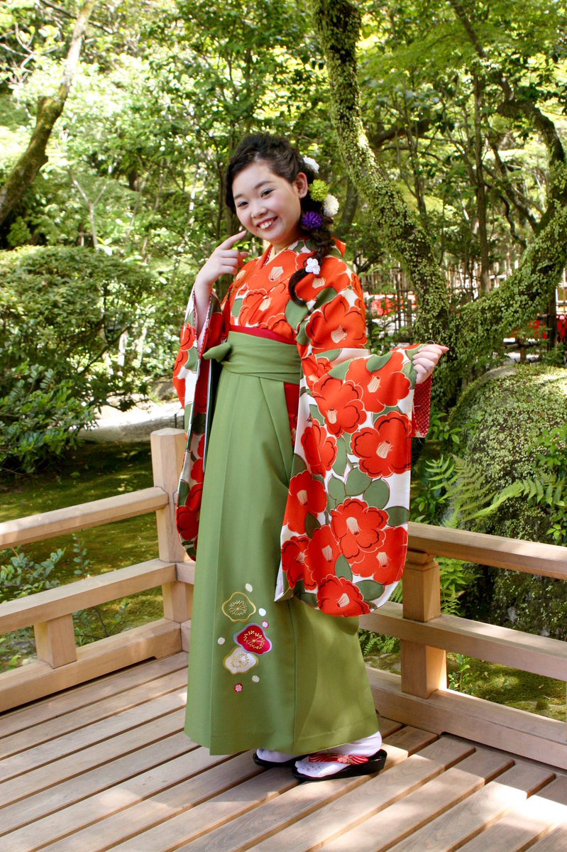 まゆの会 Twitterissa 新作袴 6 4ショーより 着物 人気の椿柄にオレンジ色が新たに入荷 着た人の肌色や表情を柔らかく引き立ててくれます K 578 まゆの会 和服 着物 着物レンタル 着付け 袴 袴レンタル 卒業袴 新作袴 着物イベント ファッションショー まゆの会 Twitterissa 新作袴 6 4ショーより 着物 人気の椿柄にオレンジ色が新たに入荷 着た人の肌色や表情を柔らかく引き立ててくれます K 578 まゆの会 和服 着物 着物レンタル 着付け 袴 袴レンタル 卒業袴 新作袴 着物イベント ファッションショー