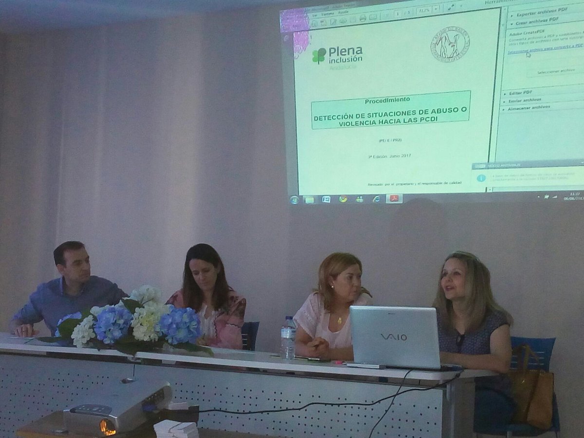AFAMP_'s tweet photo. #AFAMP participa en las Jornadas Provinciales de Buenas Prácticas celebradas en la Centro ocupacional  La Albarabía https://t.co/EkeQ0CB5va