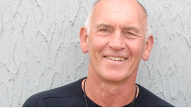 centtrip's tweet photo. The 1st in the @musicbizworld World’s Greatest Managers series profiles the legendary Bill Curbishley #CenttripMusic https://t.co/GUV7psOZbX https://t.co/XNo70hIDWO