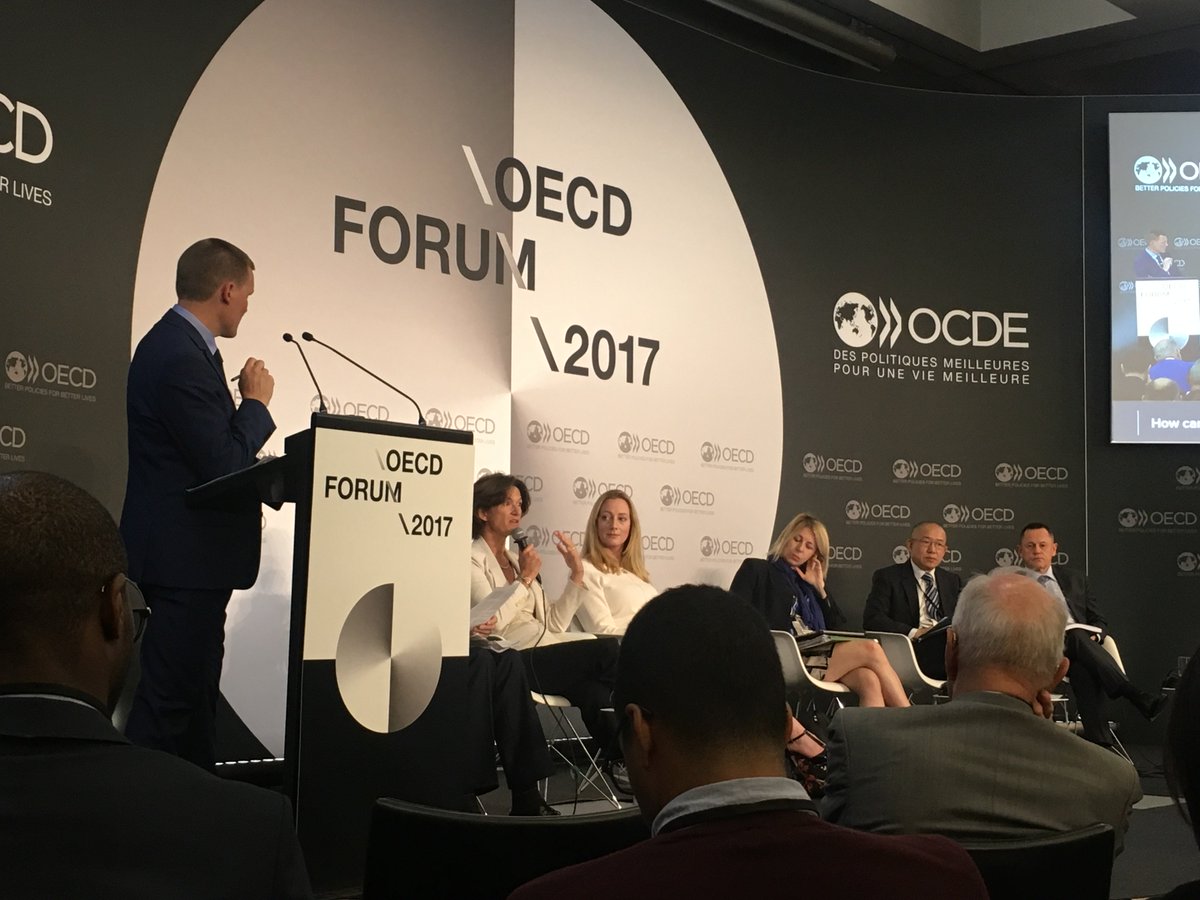 TaniaCastilloCG's tweet photo. #OECDForum free up private money &amp; invest and bring energy to 2Bn million people w/no access to it @ENGIEgroup Isabelle Kocher https://t.co/ikIBPmOmMn