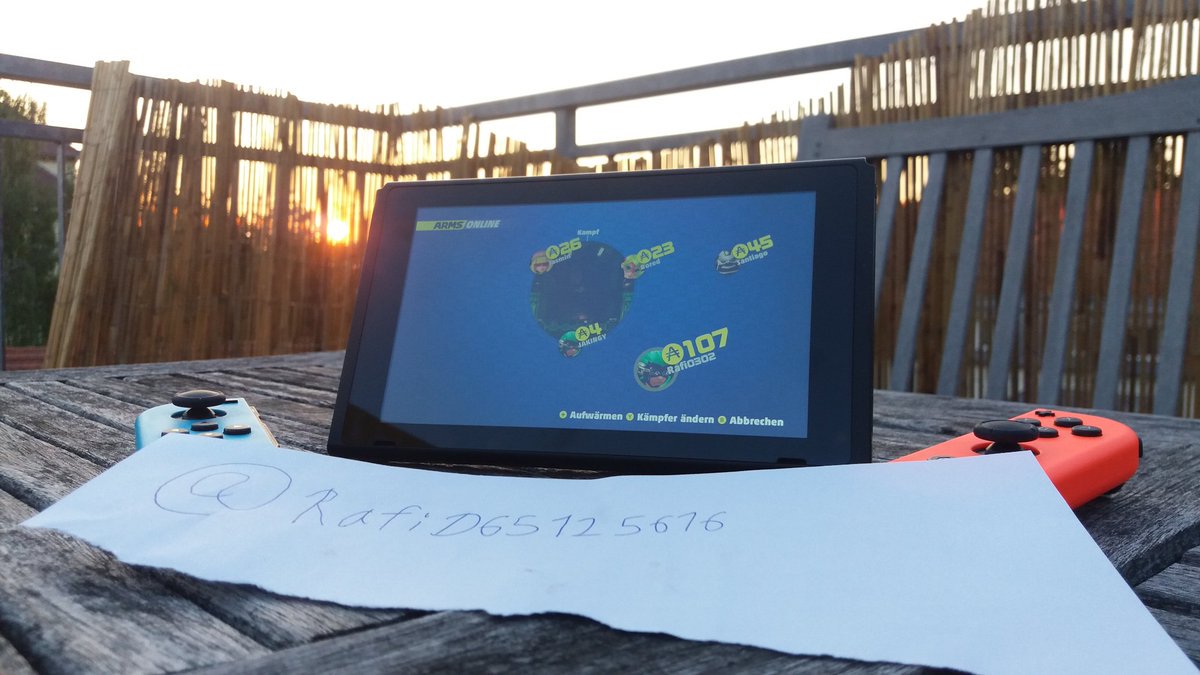 rndmkai's tweet photo. Das Gewinnspiel zu #RandomTestpunch haben gewonnen:
@SamuelB04017534 &
@RafiD65125616
Auf Instagram: kueppers.andre
Glückwunsch! =) https://t.co/W5vPtgHMPJ