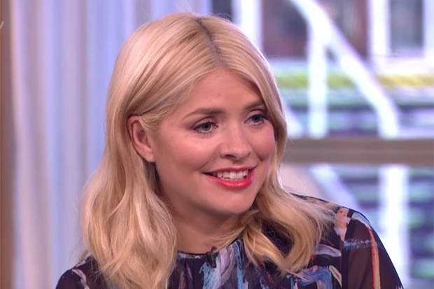 Holly Willoughby Holly Willoughby Flashes Stocking Tops Extreme