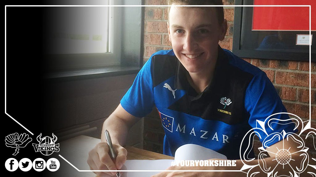 NEWS: The Yorkshire County Cricket Club has awarded Harry Brook a full-time junior pro contract.

📖 goo.gl/cSOvt5 

#YourYorkshire