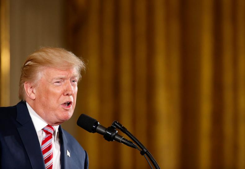 Reuters's tweet image. Trump UK state visit to go ahead despite criticism of London mayor: foreign minister reut.rs/2sbSN6f