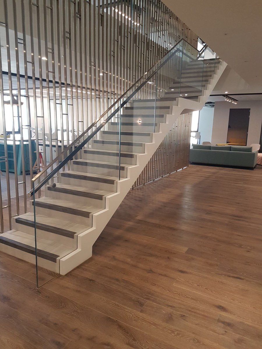 CornishConcrete's tweet image. Hanover Square's precast concrete feature staircases complete.