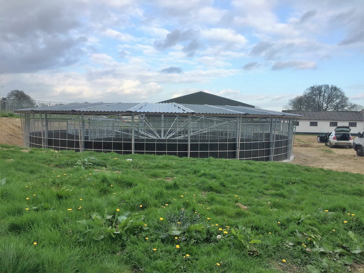 WStables's tweet photo. 6 horse 66' 🐴 walker with a roof and a 8' walkway. Rubber lined inner &amp; outer ring with rubber brick flooring...#woes #horsewalker #stabling https://t.co/oMlExaWW5m