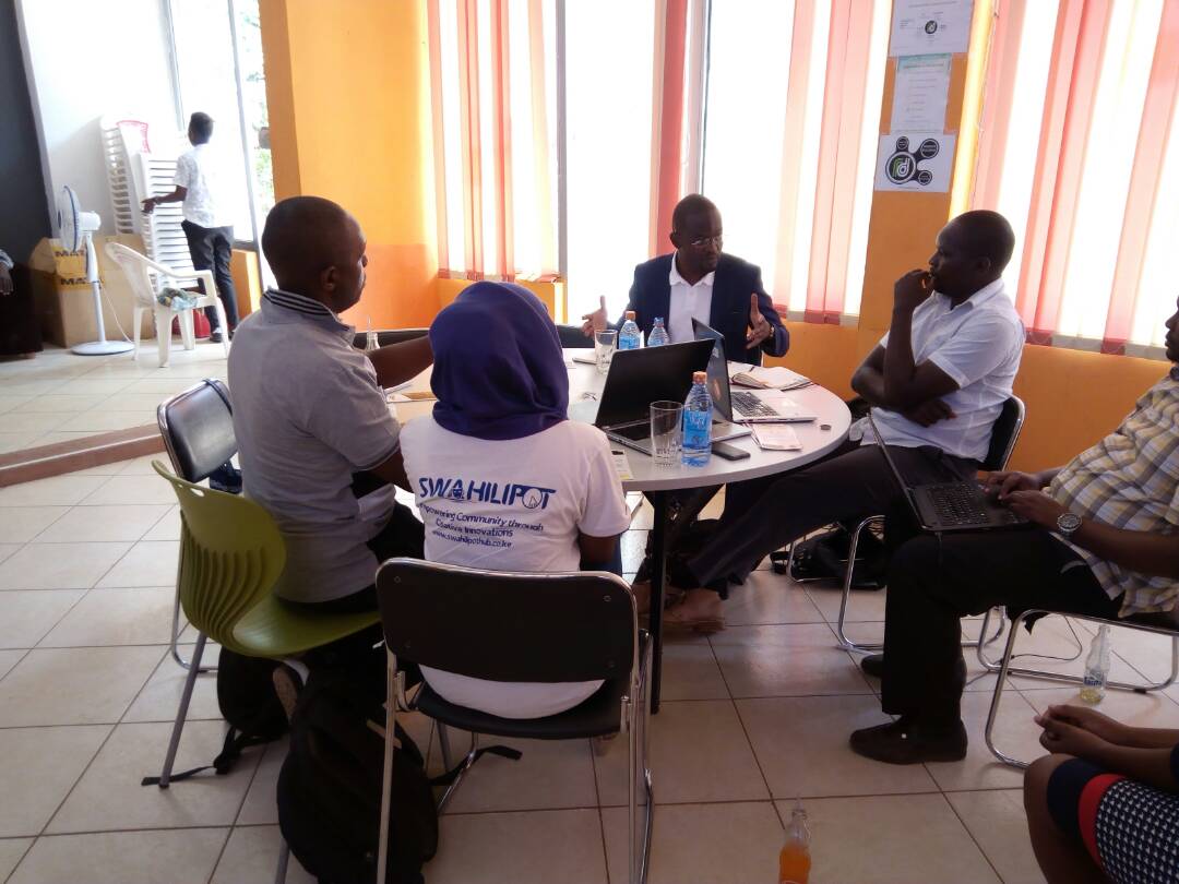 @SimeonOriko global network manager <a href="/creativecommons/">Creative Commons</a>  mentor/advisor <a href="/swahilipothub/">Swahilipot Hub</a> visits <a href="/sotehub/">Jycezit Wunam</a> to talk to the community #swahilipothub