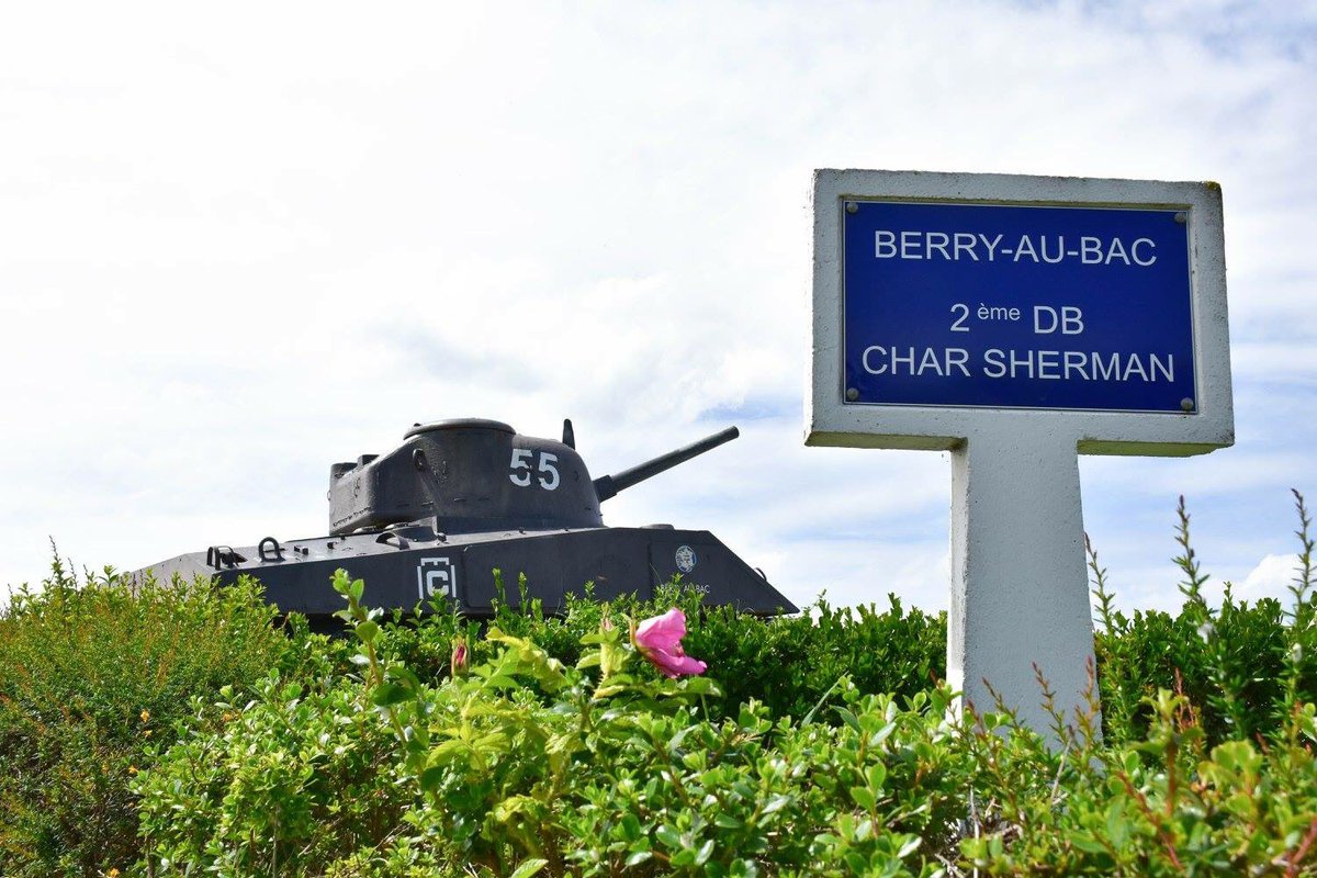 UnCoupleEnV's tweet photo. Un jour qui a changé l'Histoire de France 🇫🇷 #6juin #6juin44
Souvenirs de Normandie il y a quelques jours... #dday #debarquement https://t.co/7KfMSxQPmr