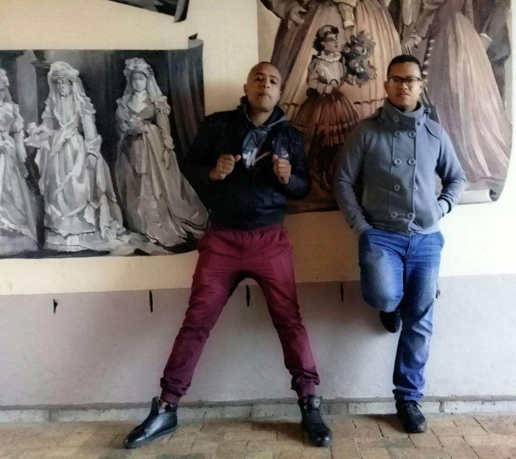 Von D (@vonkemp) on Twitter photo Voor ons musiek video shoot #Afrikaansruk #StrawBerryLippe @Afrikaansruk <a href="/Mark_Melodik/">Mark Melodik</a> @FaghriPepper <a href="/sa_artists/">SA-ARTISTS</a> Voor ons musiek video shoot #Afrikaansruk #StrawBerryLippe @Afrikaansruk <a href="/Mark_Melodik/">Mark Melodik</a> @FaghriPepper <a href="/sa_artists/">SA-ARTISTS</a>