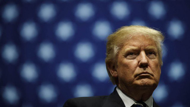 thehill's tweet photo. JUST IN: Four top law firms turned down representing Trump in investigation: report https://t.co/vEtLwLFP4p https://t.co/VVmE6lHnYa