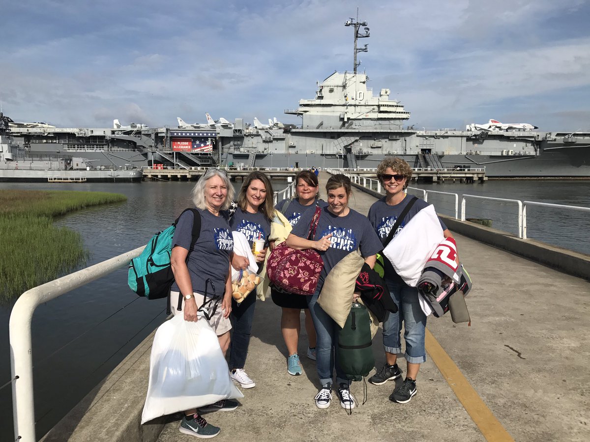 leah_sarantop's tweet photo. These @CSMS_Huskies are ready to board the USS Yorktown for the night and learn some history!! #lexlearns @Mr_ARobertson https://t.co/sv553jXLbM