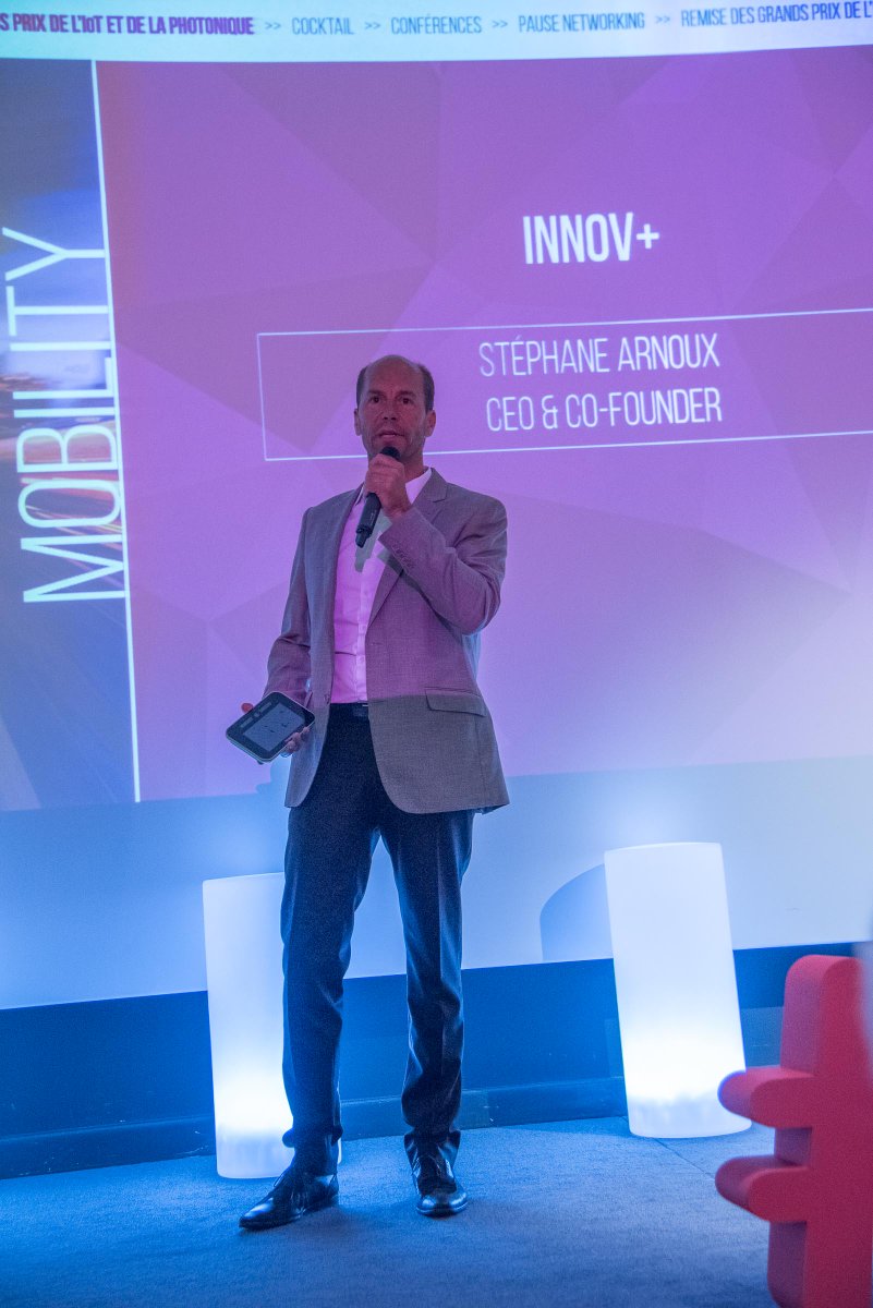 HubPhotonics's tweet photo. Et c'est #Innovplus avec @myToucango qui remporte le prix coup de coeur de la @SocieteGenerale à Paris Region #IoTphotonics 🚘#Opticsvalley https://t.co/2rqcjbCaXZ