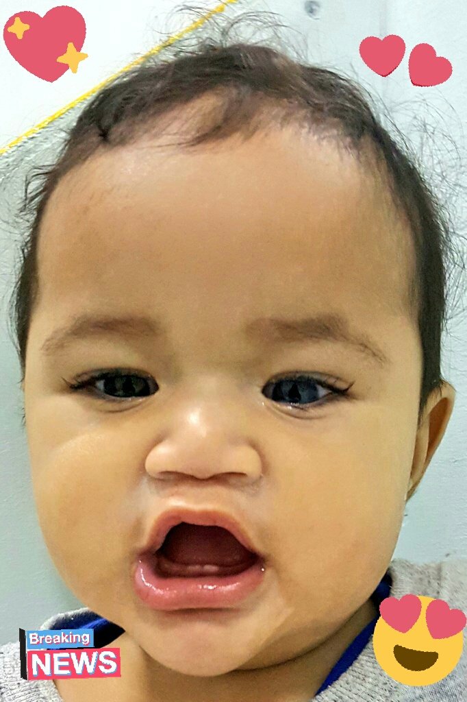 VaiPatu18's tweet image. Too blessed to be stressed #Promise #2teeth #love