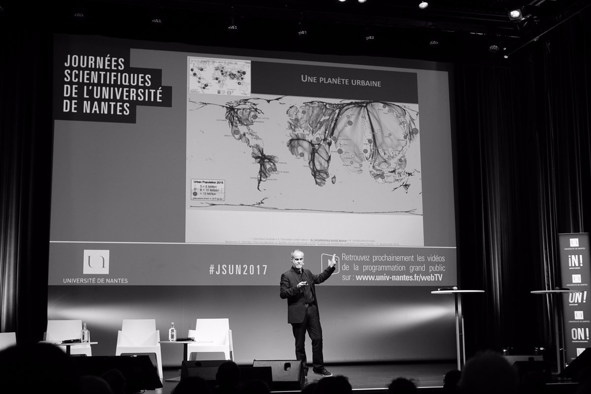 Patrice_Landre's tweet photo. @CarlosMorenoFr #JSUN2017 #SmartCity : L'intelligence d'une ville est uniquement celle de ses citoyens et de leur capacité à vivre ensemble. https://t.co/zouK5eaRbJ
