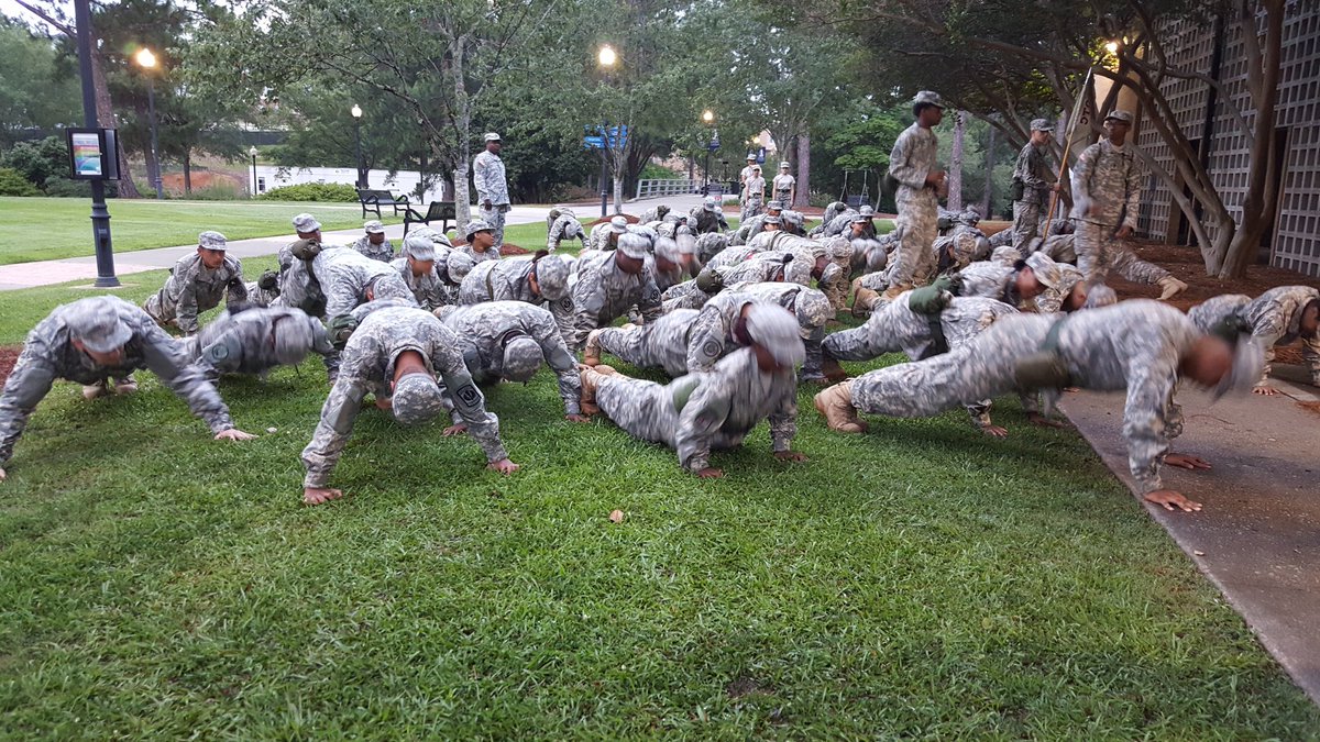 rmrooker's tweet photo. Beat yo face!!!! Mental toughness before breakfast at JROTC summer camp @ATLsuper @DrEmilyAMassey @Atldepsupt https://t.co/S1vu2ULhja