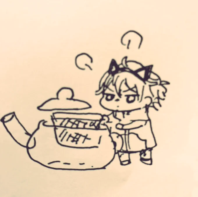 家で作業してる時はお茶を淹れて飲んでるんですけど、最近ティーポット?の中の銀色のアミアミがボコボコに変形してうまくはまらないのが嫌 いっそ別のやつのアミアミなのかな…? 
