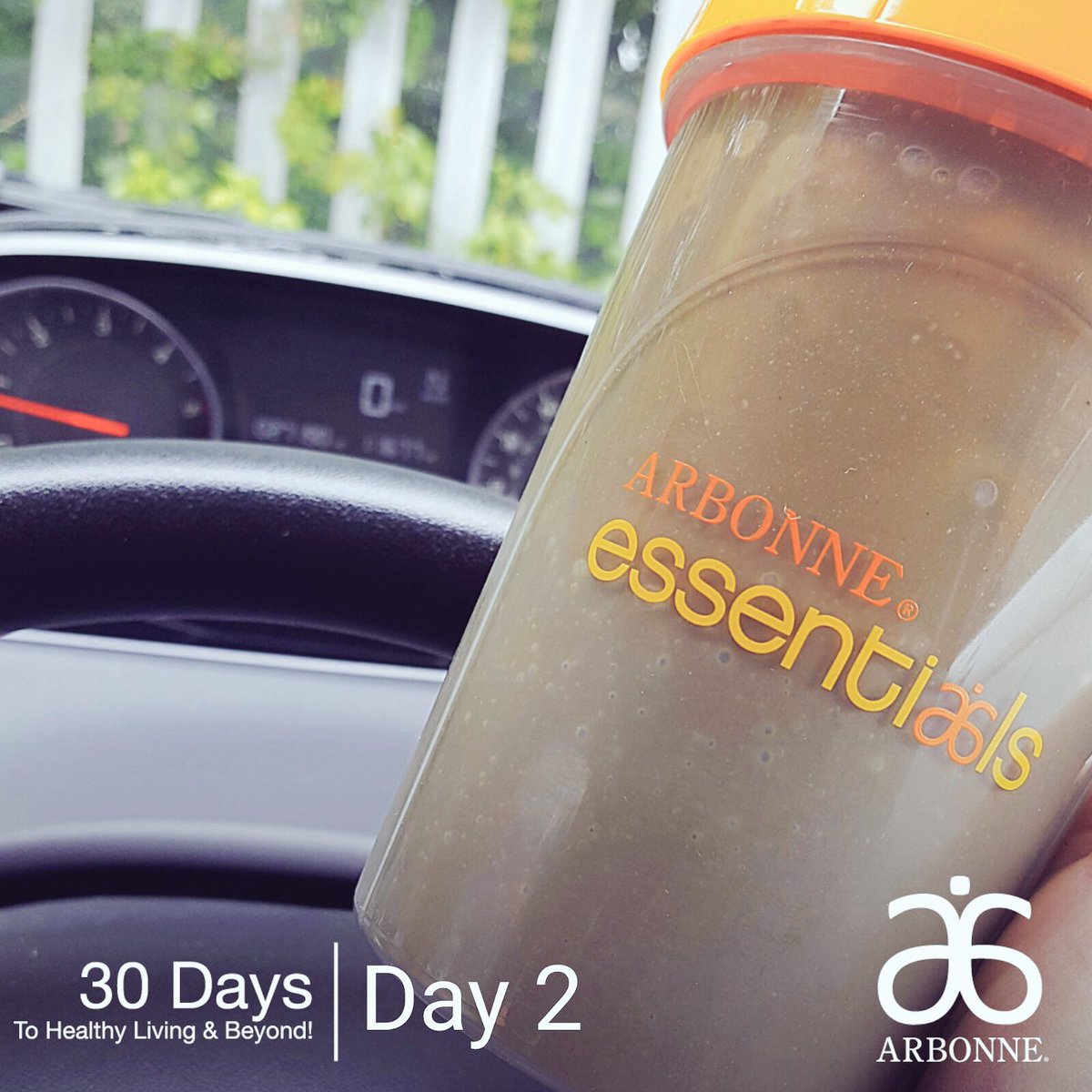 howlandpartner2's tweet photo. Lunch time! Nice and quick for busy schedule! #Arbonne #Protein #Nutrition #30dayhealthyliving #Fibre #Healthy https://t.co/wrtcHAFilF
