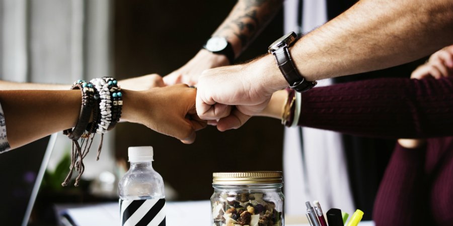 PeopleAssistant's tweet image. De weg naar zelfsturing: waar is de hr-afdeling gebleven? magpi.pe/sF281