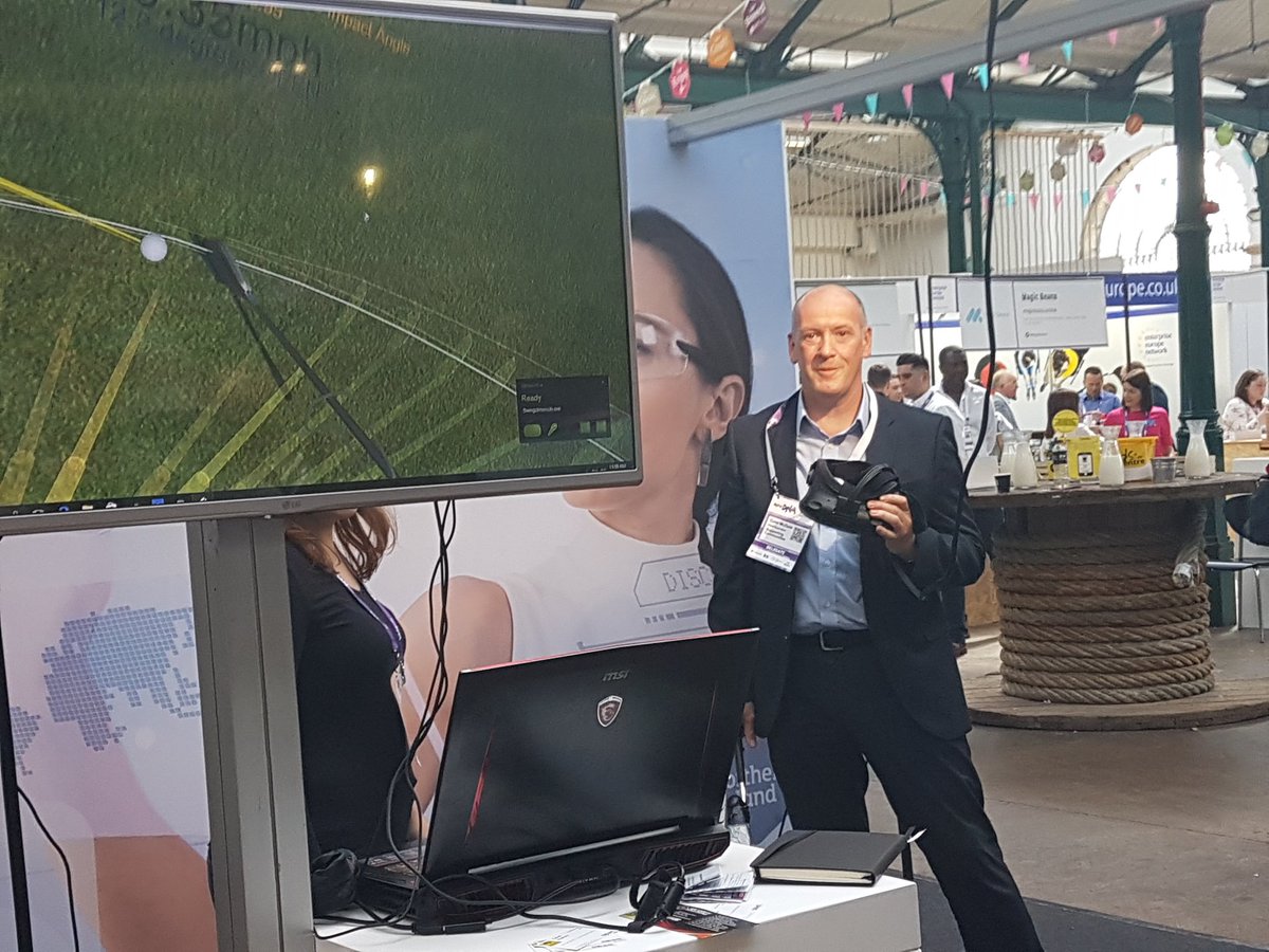Colm_SuppComm's tweet photo. Trying to improve my golf swing with help of @cloudrupture at #DigitalDNA event. #VirtualReality Busy day at work!  #Networking https://t.co/i0QXk1ZEG6