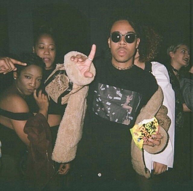 vicmensa_'s tweet photo. happy birthday, @VicMensa 🤘 https://t.co/ebySm7rdxY
