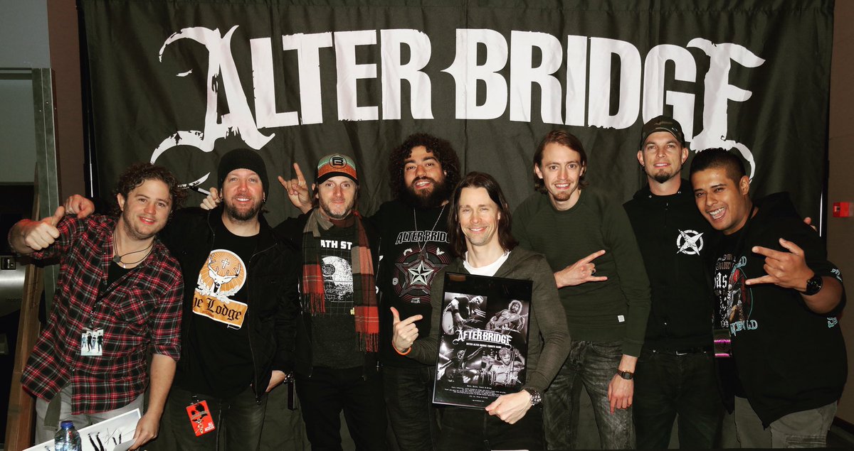 AfterBridgeBand's tweet photo. Excited to see @alterbridge again tonight in #013 #tilburg #holland #alterbridge #tribute @MylesKennedy @MarkTremonti @Scott_Phillips @brian https://t.co/tVK9OptS2c