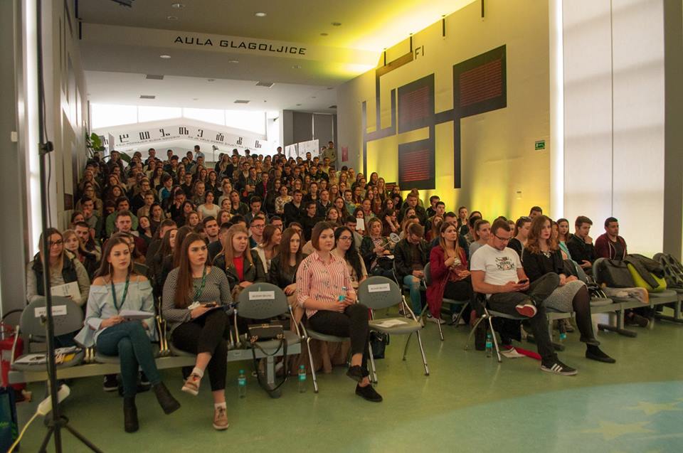 EENCroatia's tweet photo. Dani otvorenih vrata lokalnih EU projekata
#TERAtehnopolis #budiuzor #poslovniplan #erasmus #suradnja #partnerstva
https://t.co/LkabzVMx04 https://t.co/YqqLE3oqfs