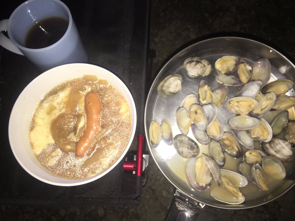 キャンプ飯 アサリのワインバター蒸し レシピ Camp Skillet Recipe Steamed Asari Clams In Butter And White Wine Youtube