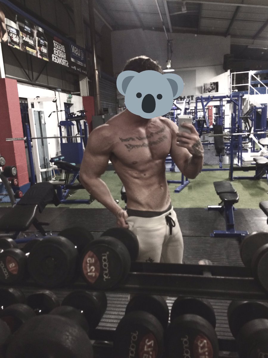 JackWard__'s tweet photo. Lock in again last night. Cant wait to see how I'll look this time next year! https://t.co/XYCSkaPxBU