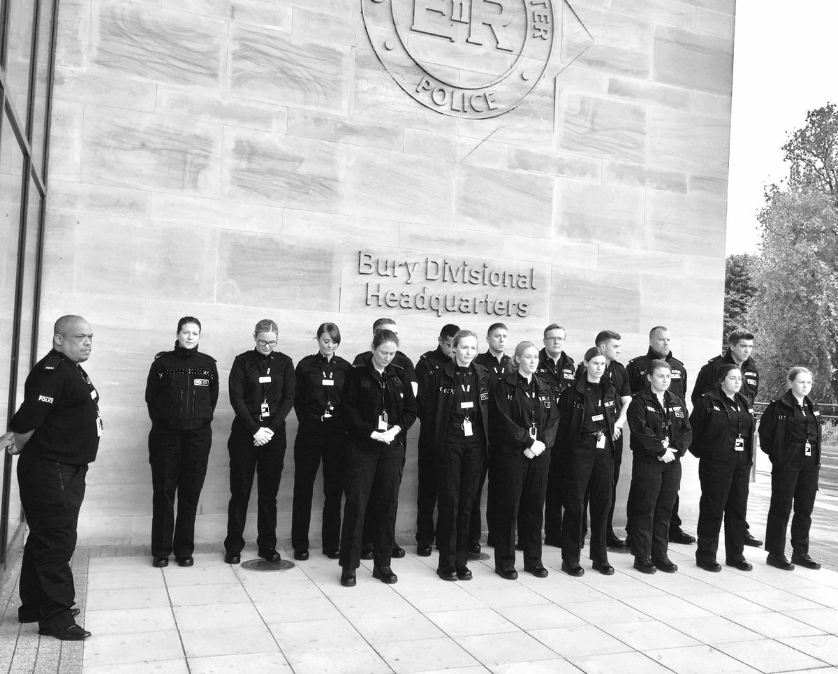 New recruits at Bury paying their respects to all affected by the Manchester &amp; London attacks <a href="/gmpolice/">Greater Manchester Police</a> <a href="/metpoliceuk/">Metropolitan Police</a> #westandtogether