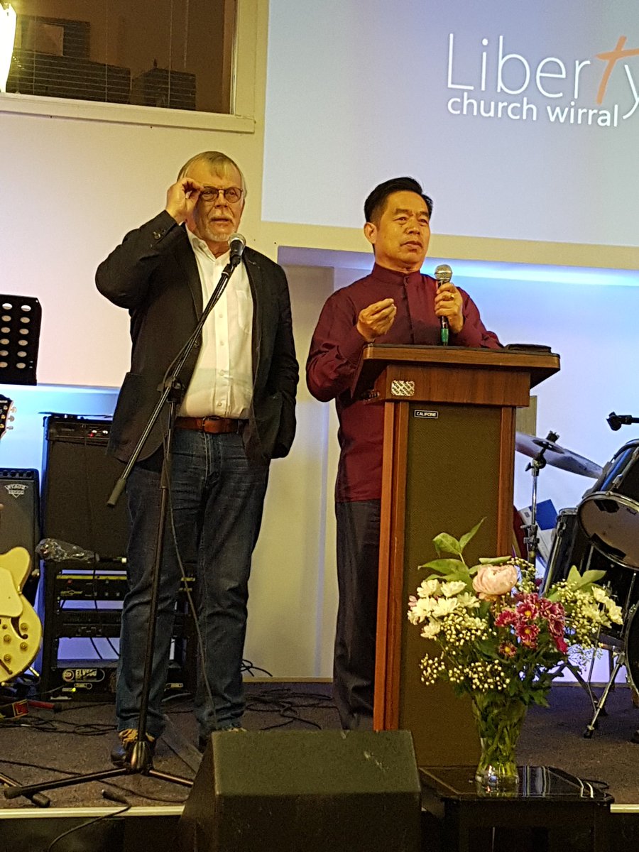 AtLibertyChurch's tweet photo. Truly inspiring evening last night with 'Uncle Tang' and Brother Yun  (the Heavenly Man) https://t.co/0uRYeSnH1o