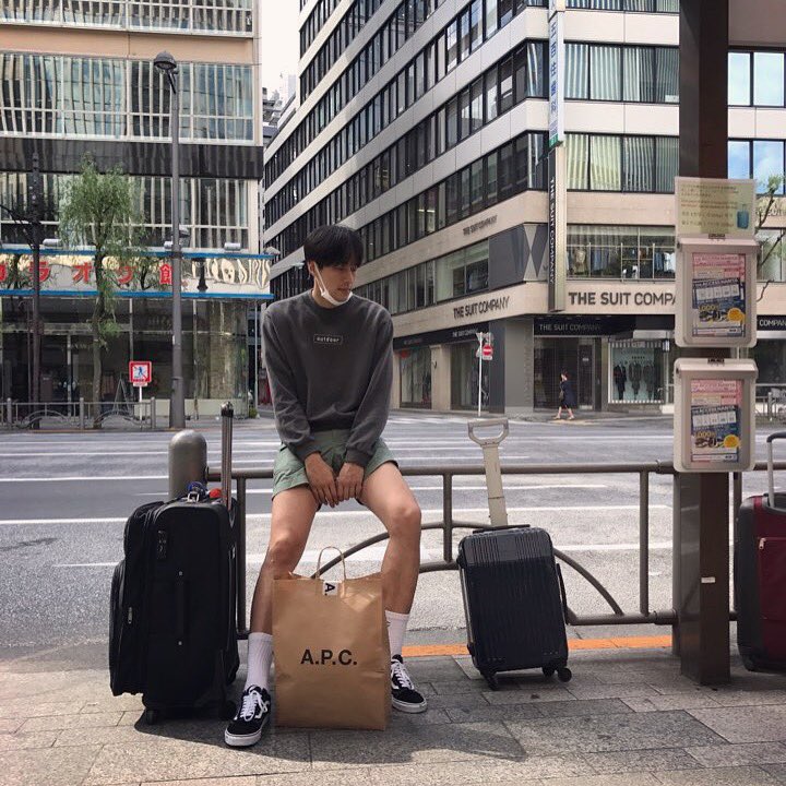 #GINZA 

instagram.com/p/BU_hv1aFh5Z/