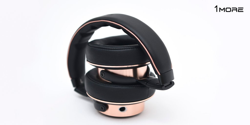 Los #auriculares Triple Driver Over Ear están diseñados para ser 
plegados. Tu complemento de viaje ideal! ➡️bit.ly/2qOq9oE