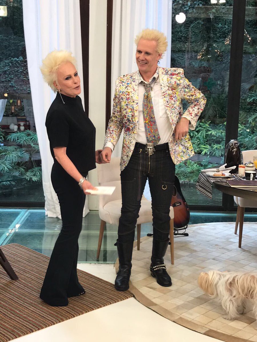 Ver imagem no Twitter Ver imagem no Twitter