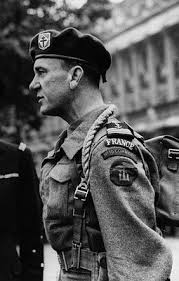 MarineNationale's tweet photo. [Histoire] 6 juin 1944 : 177 fusiliers marins commandos menés par le LV Philippe Kieffer participent à l'opération #Overlord #DDay #6juin https://t.co/LTFSwIislz