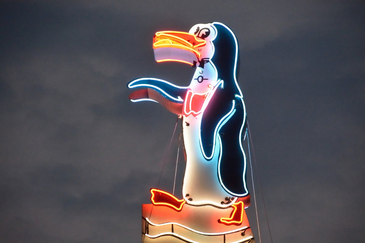 PenguinPointIN's tweet photo. Happy 67th Anniversary to our store in Wabash, IN! :) https://t.co/GxObg7nWNF