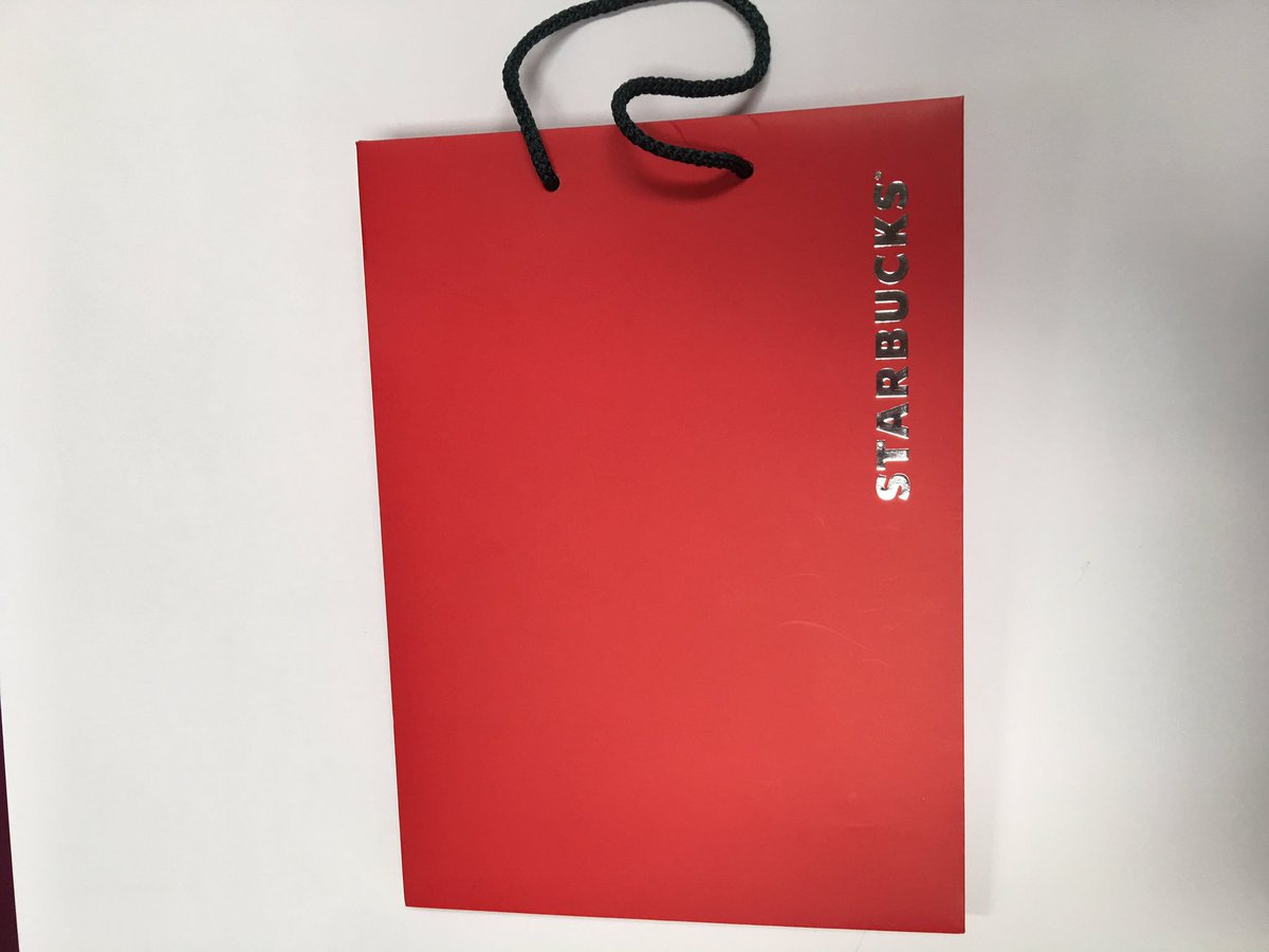 _Print_Solution's tweet image. Another luxury bag produced at Print Solutions. Hand finished. #bagprinting #bagprinter #print #laminatedbags