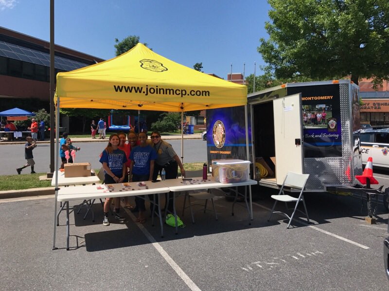 MCPDHQ's tweet photo. MCPD had a great time meeting members of the Watkins Mill High School community Saturday, at Rock the Block. https://t.co/zueiITNa6N