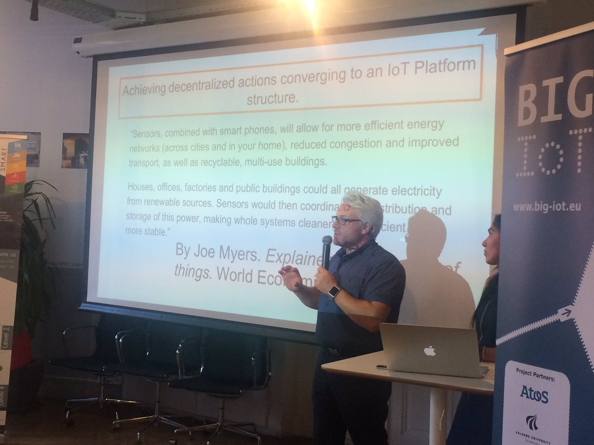 IoT_EPI's tweet photo. #IoT Platforms is about connecting tech and human behaviors #smartcitizens #humancenter #smartconsumption #iotweek2017 @impacthubgeneva https://t.co/PsYtUs1khF