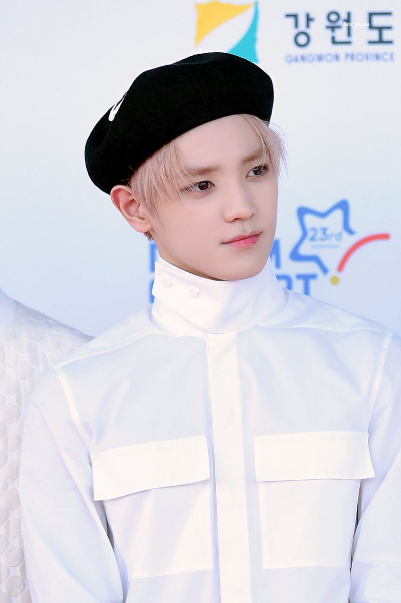 tyrightyamyam's tweet photo. 인간체리이태용 https://t.co/CdzeV1q0r1