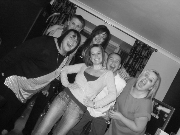 NoLuckCrookes87's tweet photo. @KellyB1909 We're all missing you Angel.. The smallest of us all but the one we all looked up too.. one day we will all be back with you 💔😇💖 https://t.co/ZyjDBioy2f
