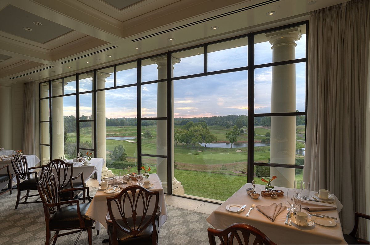 A5 - Magnificent setting Part 2. The view from Fossett's @Keswick_Hall is tough to beat! #CheapOairChat