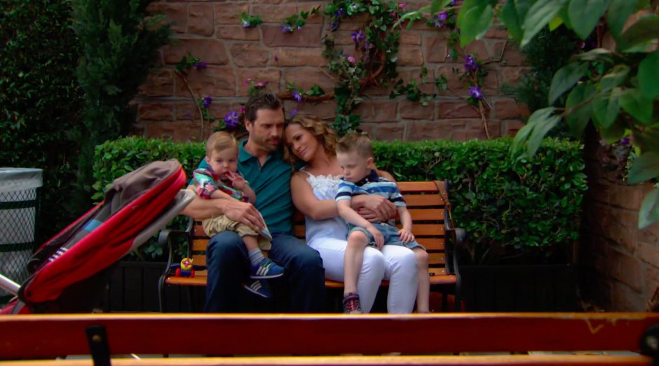 YandR_CBS's tweet photo. RT if you love this "unit"! #YR https://t.co/pSsnNi09eO
