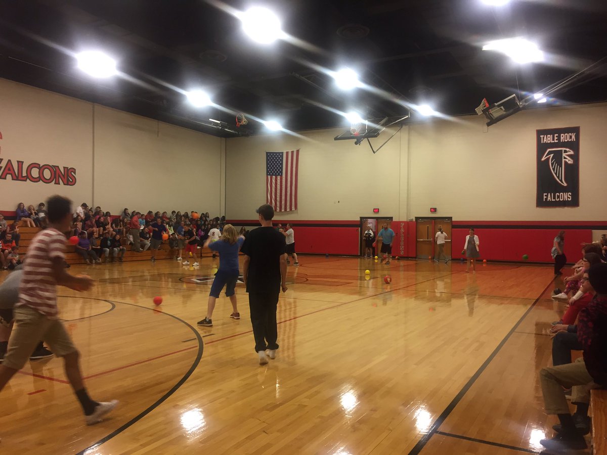 costnersclass's tweet photo. Staff vs. Student dodgeball fundraiser! #tablerockmiddleschool @Falcons_TRMS https://t.co/6K2DDaSM6e