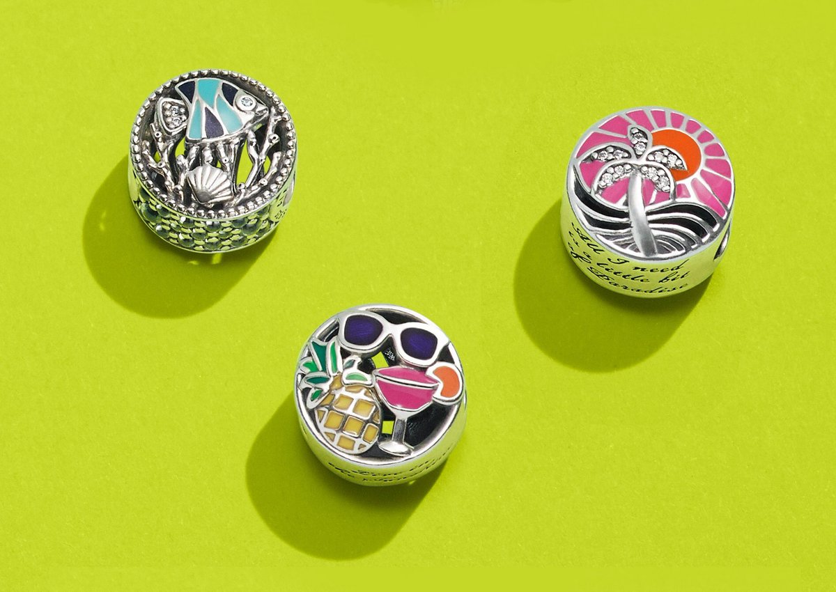 Pandorasland's tweet photo. #CharmingTuesday Sun, sea and sand! Celebrate summer's best bits with the new Colours of Paradise Charms. https://t.co/uvSZ7YnUJm