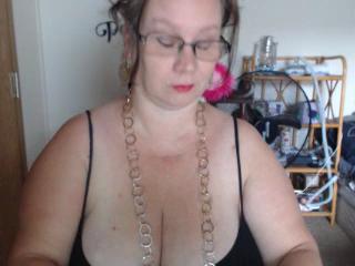 I'm online @MyFreeCams! #onmfc https://t.co/CeWWXnpMWq 💚 https://t.co/FhwepMIcRZ<a class="tags" href="/tag/myfreecams">@myfreecams</a><a href="/tag/onmfc"class="tags">#onmfc</a>