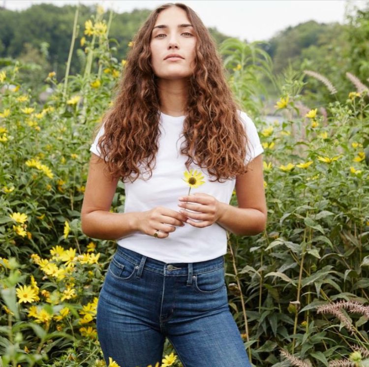 SurplusTrends's tweet photo. Jeans that fit like a dream, no matter the forecast. ☀️☔️❄️ @LEVIS https://t.co/jBKLbVqKfv