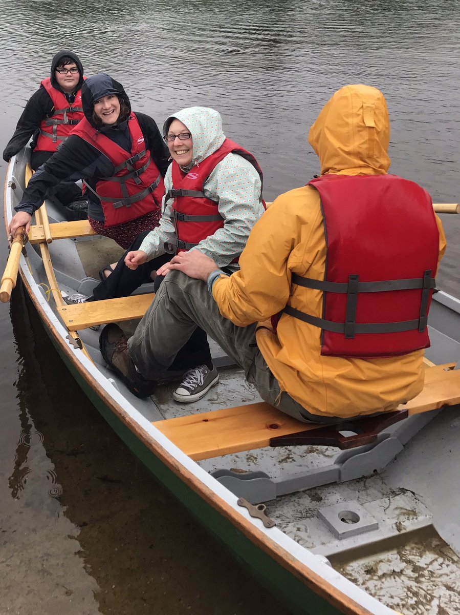 MsGordon_SC's tweet photo. It was a little wet, but @MrsAveryBMS and I would do anything for our favorite @PEPBMS  students! So proud of their work building a boat! https://t.co/RVaAI8gQTi