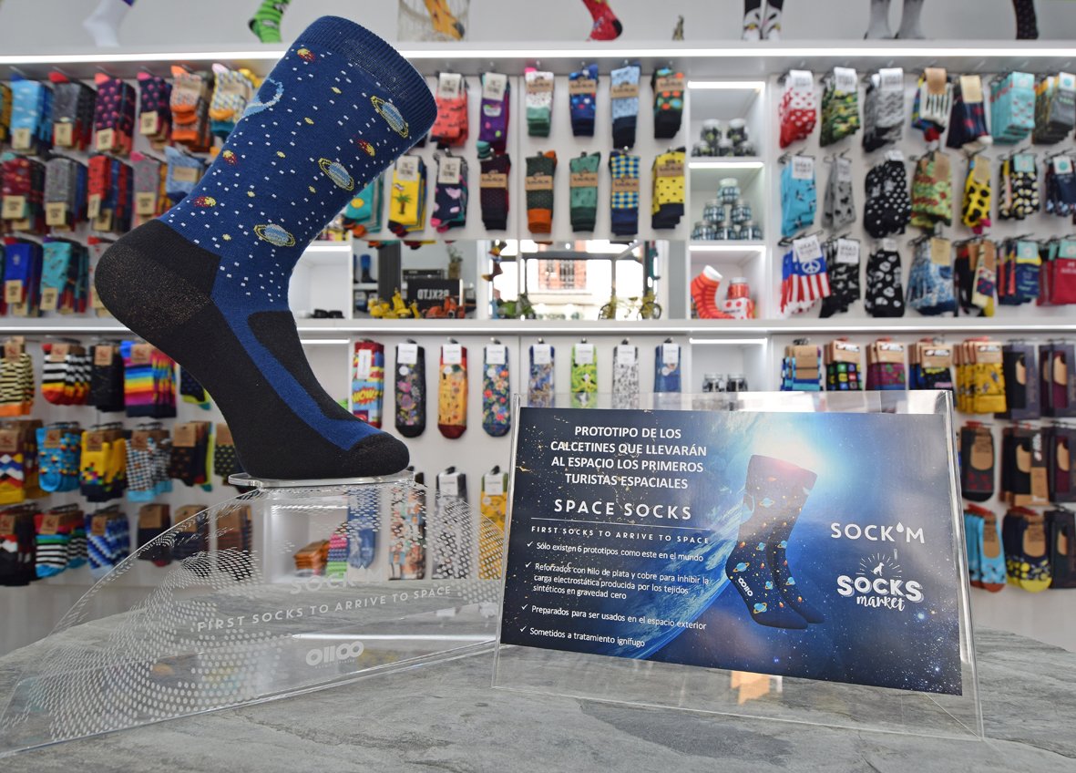 sockmsocks's tweet photo. Space socks limited edition arrives to @socksmarket https://t.co/tbMIrR4E1B #socksstore #Madrid #chueca #tiendacalcetines #sockm #calcetines https://t.co/w3L9Hi93AA